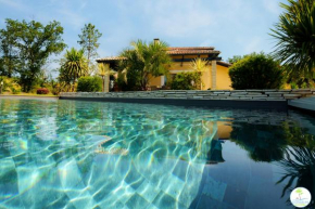 Villa avec Piscine Parentis en Born 13 personnes